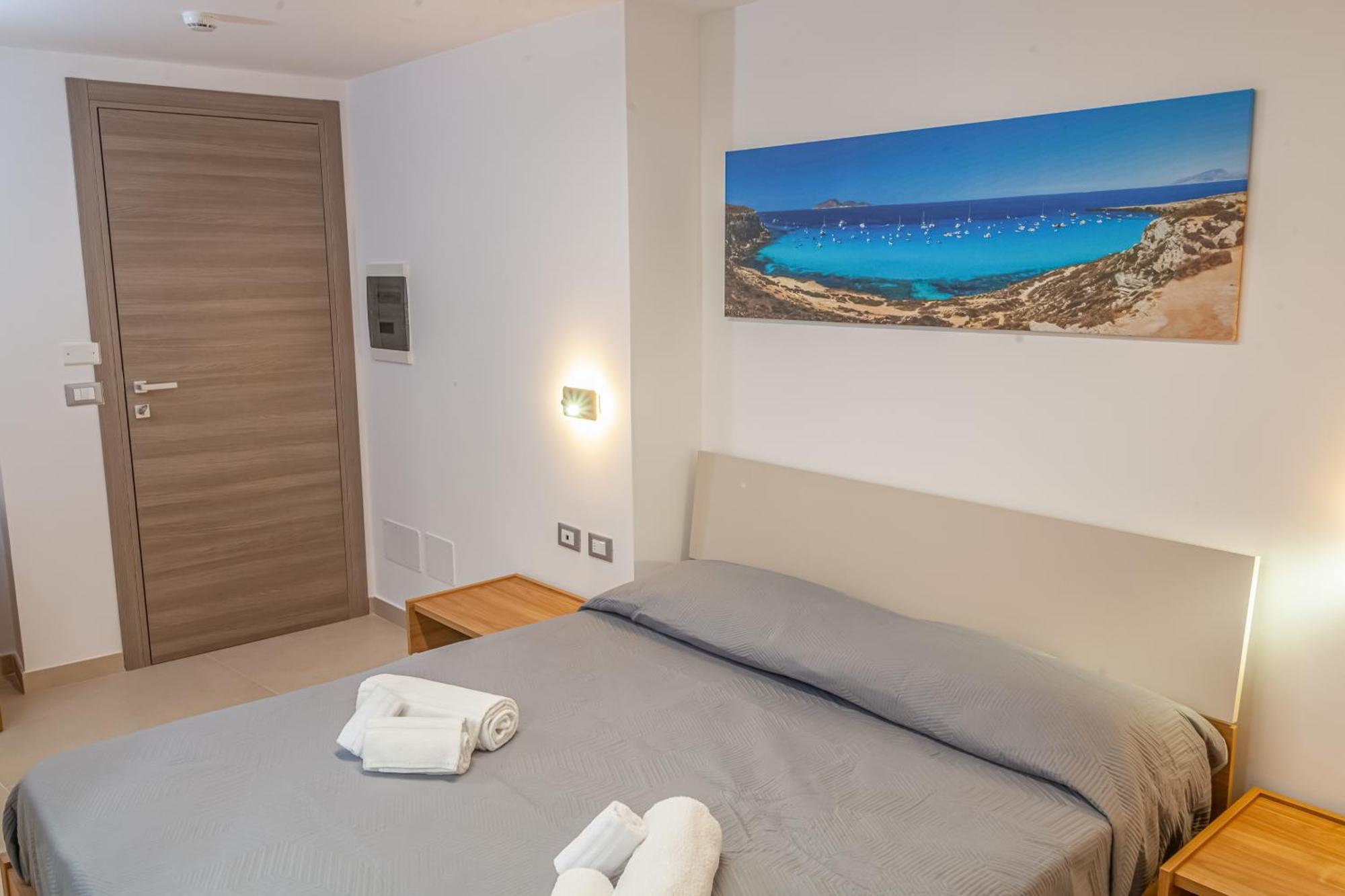Isgro Rooms Марсала Экстерьер фото