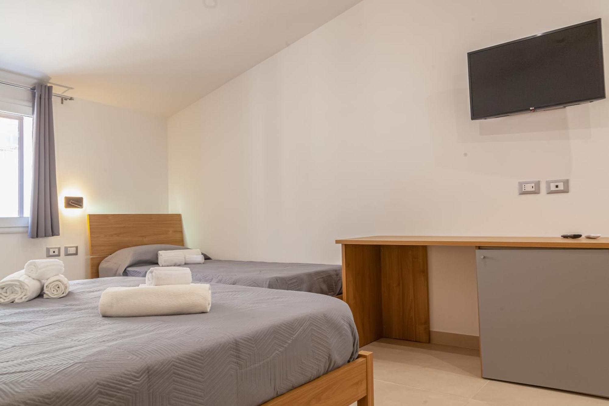 Isgro Rooms Марсала Экстерьер фото
