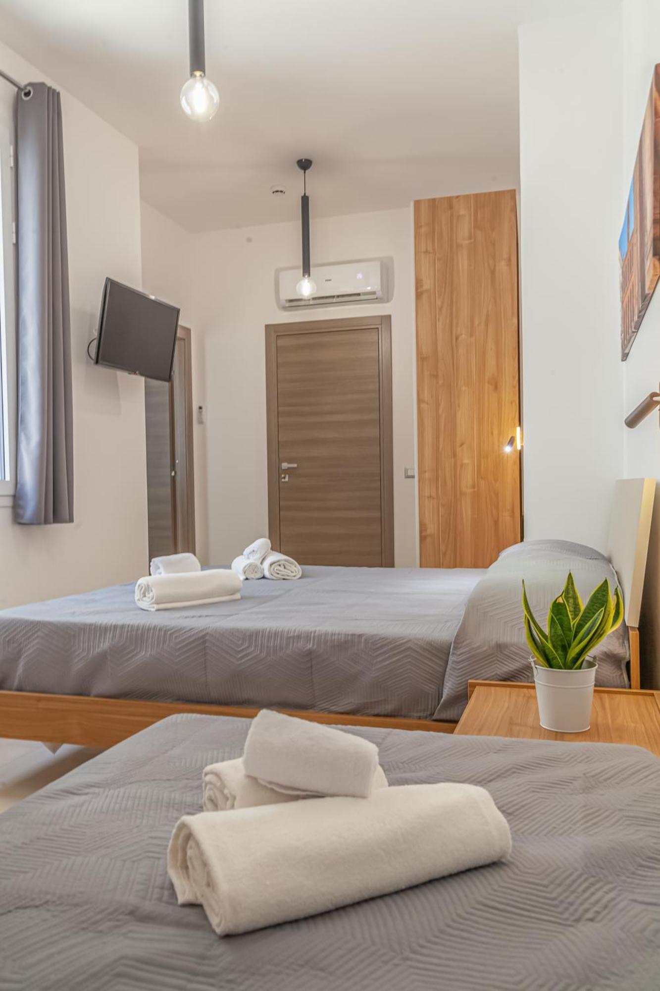 Isgro Rooms Марсала Экстерьер фото