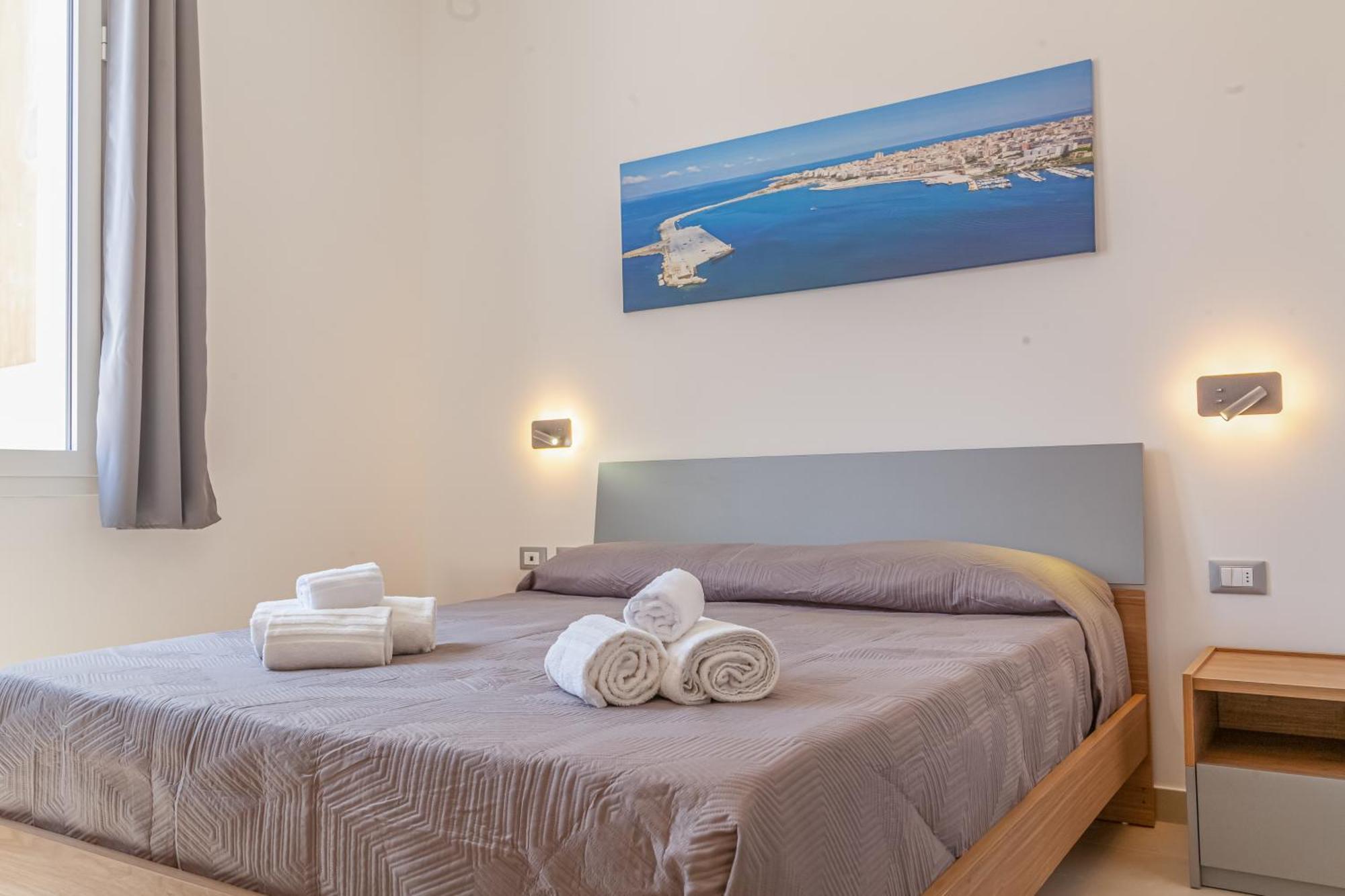Isgro Rooms Марсала Экстерьер фото