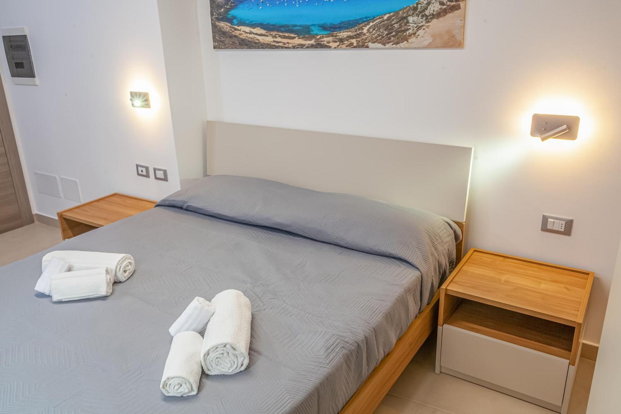 Isgro Rooms Марсала Экстерьер фото