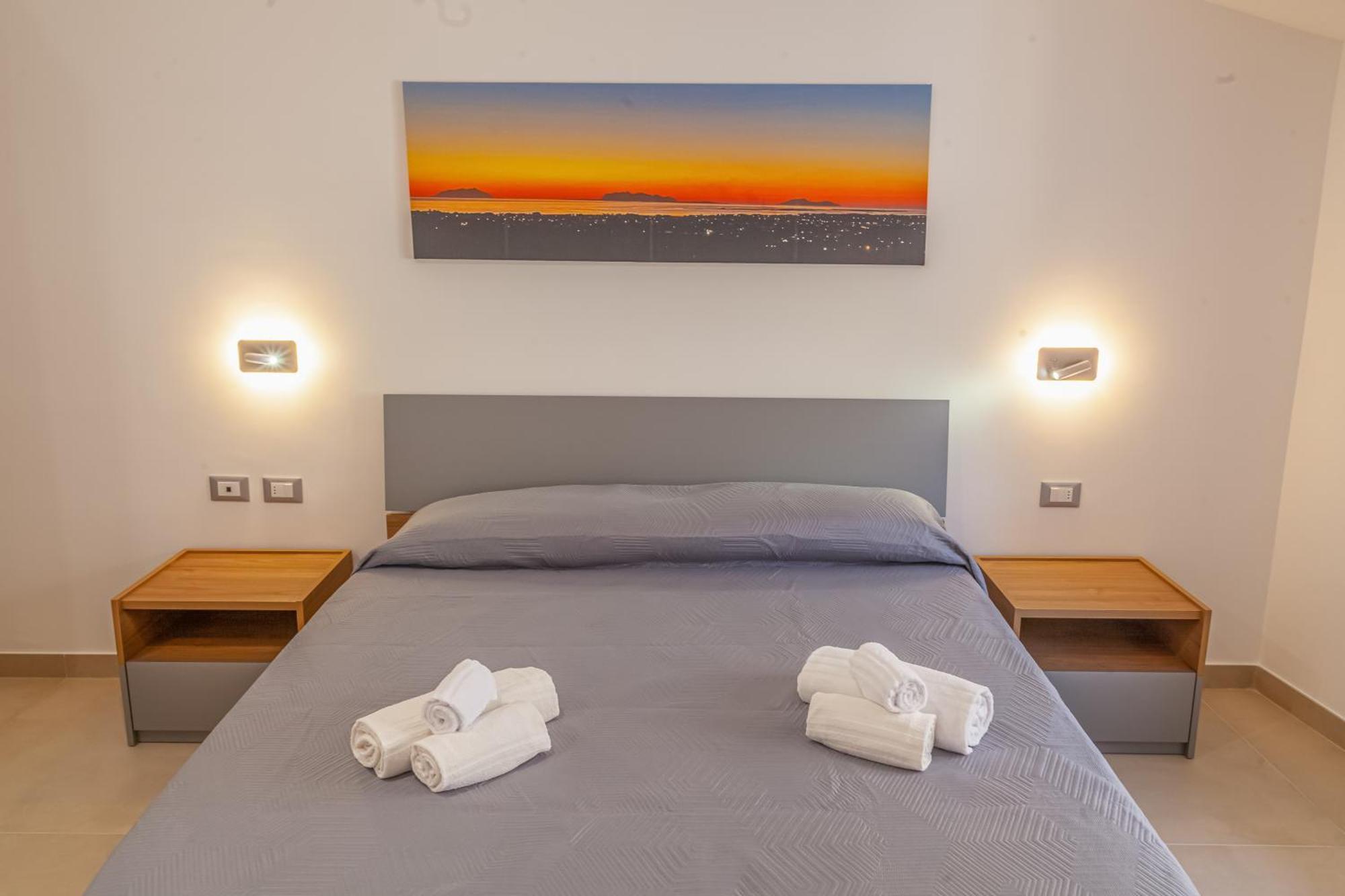 Isgro Rooms Марсала Экстерьер фото