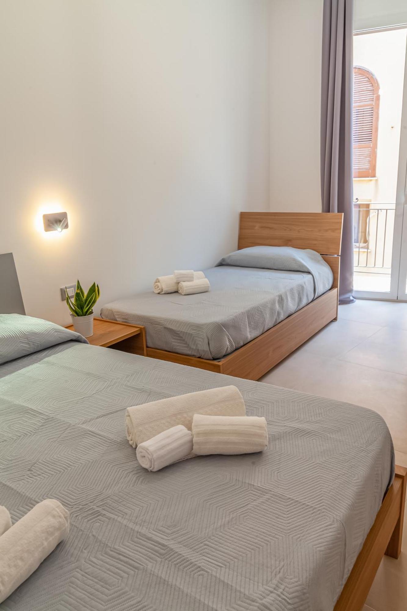 Isgro Rooms Марсала Экстерьер фото