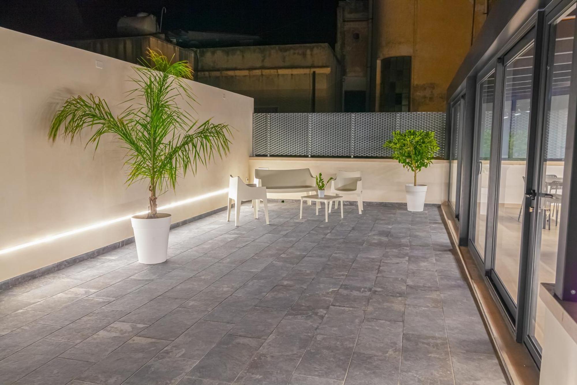 Isgro Rooms Марсала Экстерьер фото